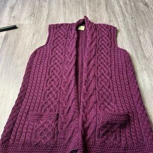 Elegant Cable Knit Cardigan Vest - Deep Purple